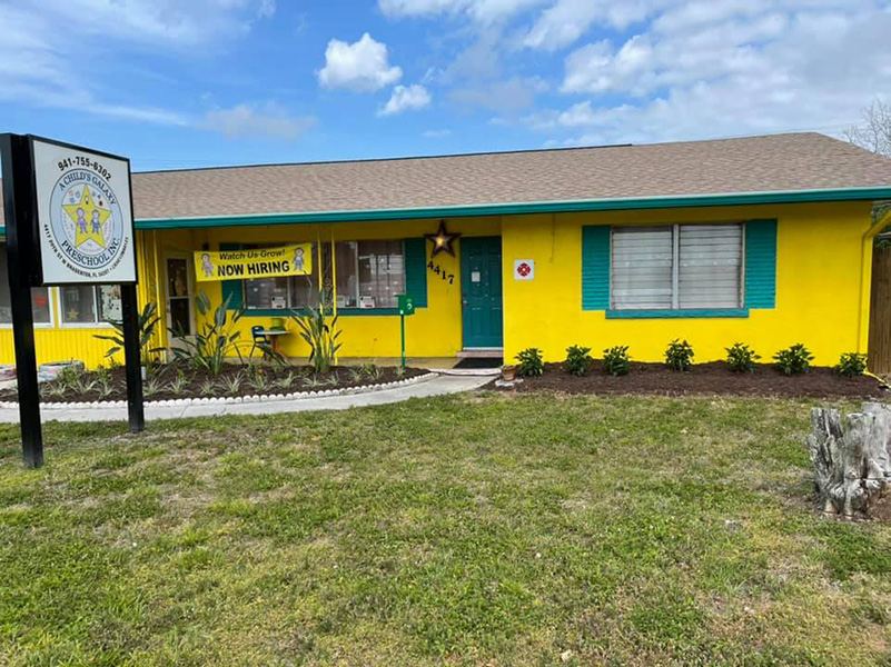 A Child's Galaxy Preschool building in Bradenton